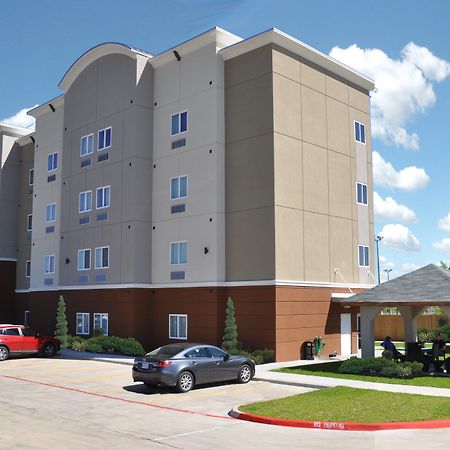 Candlewood Suites Bay City By Ihg Bagian luar foto
