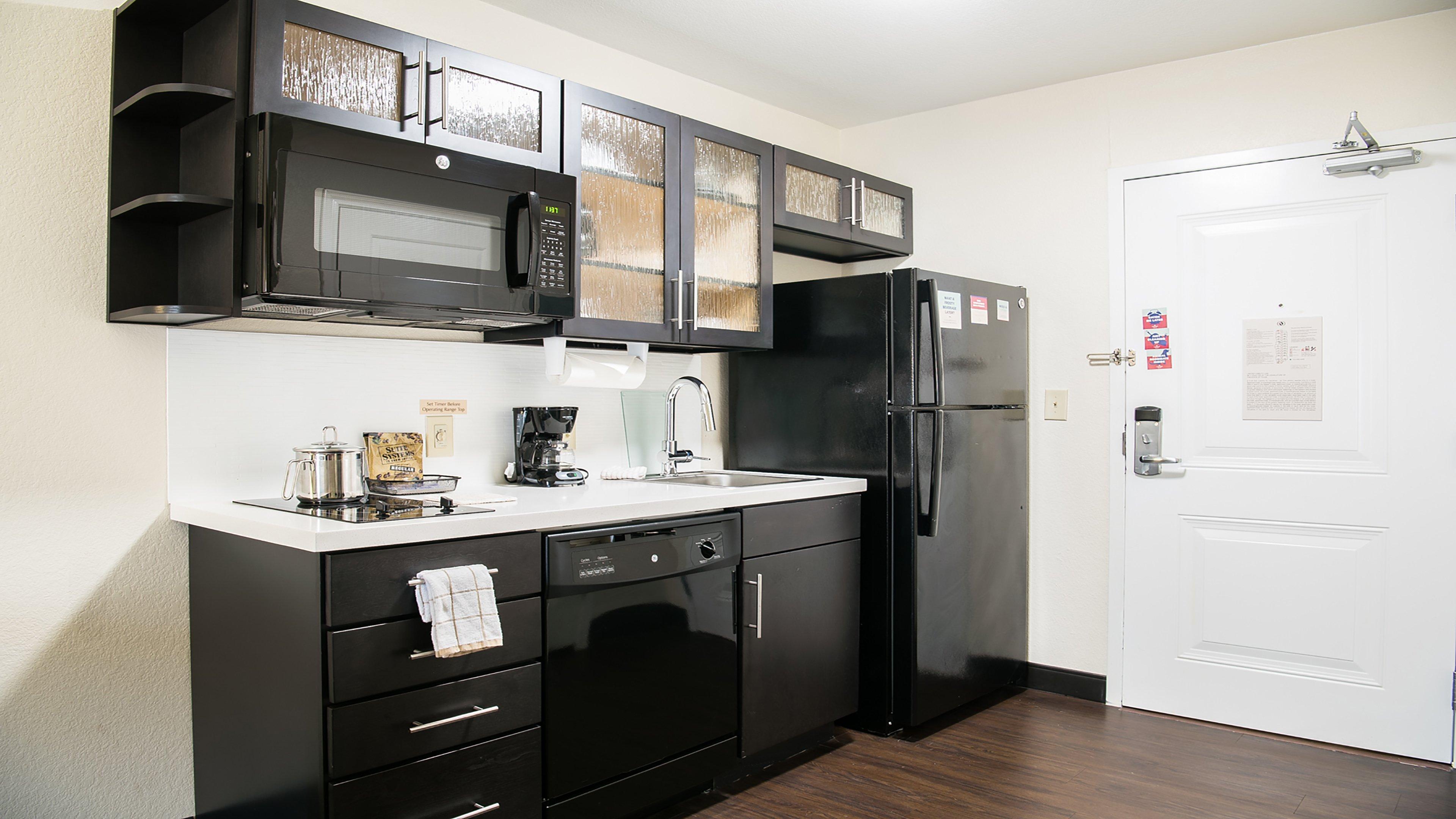 Candlewood Suites Bay City By Ihg Bagian luar foto